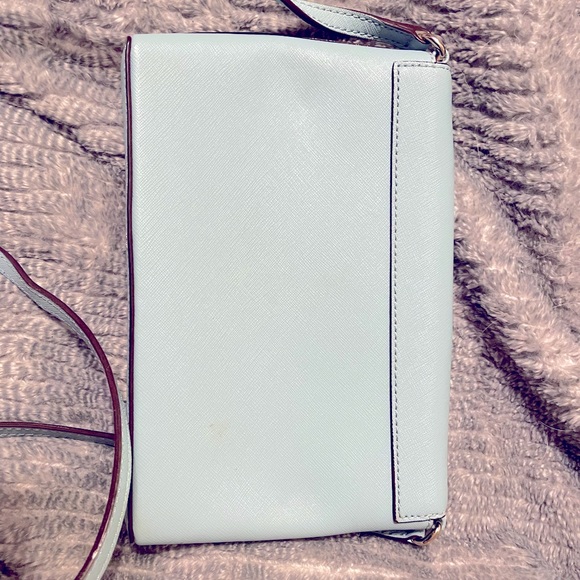 Kate Spade Crossbody envelope clutch with strap - Picture 3 of 3